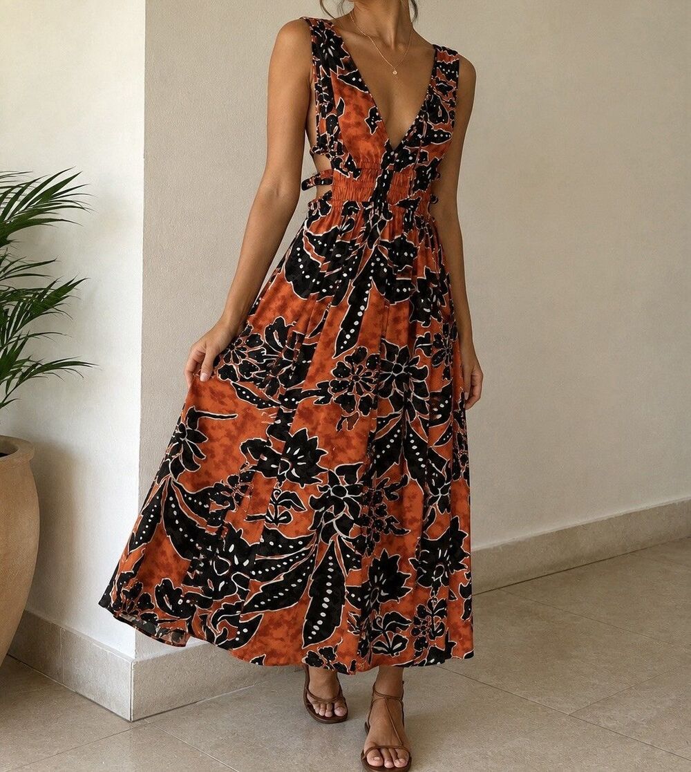 Indulge   Maxi Dress Size  S Vacation Resort